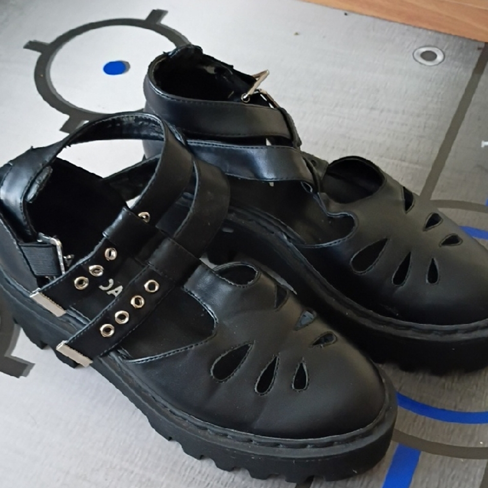 Lamoda Black Platform Sandals